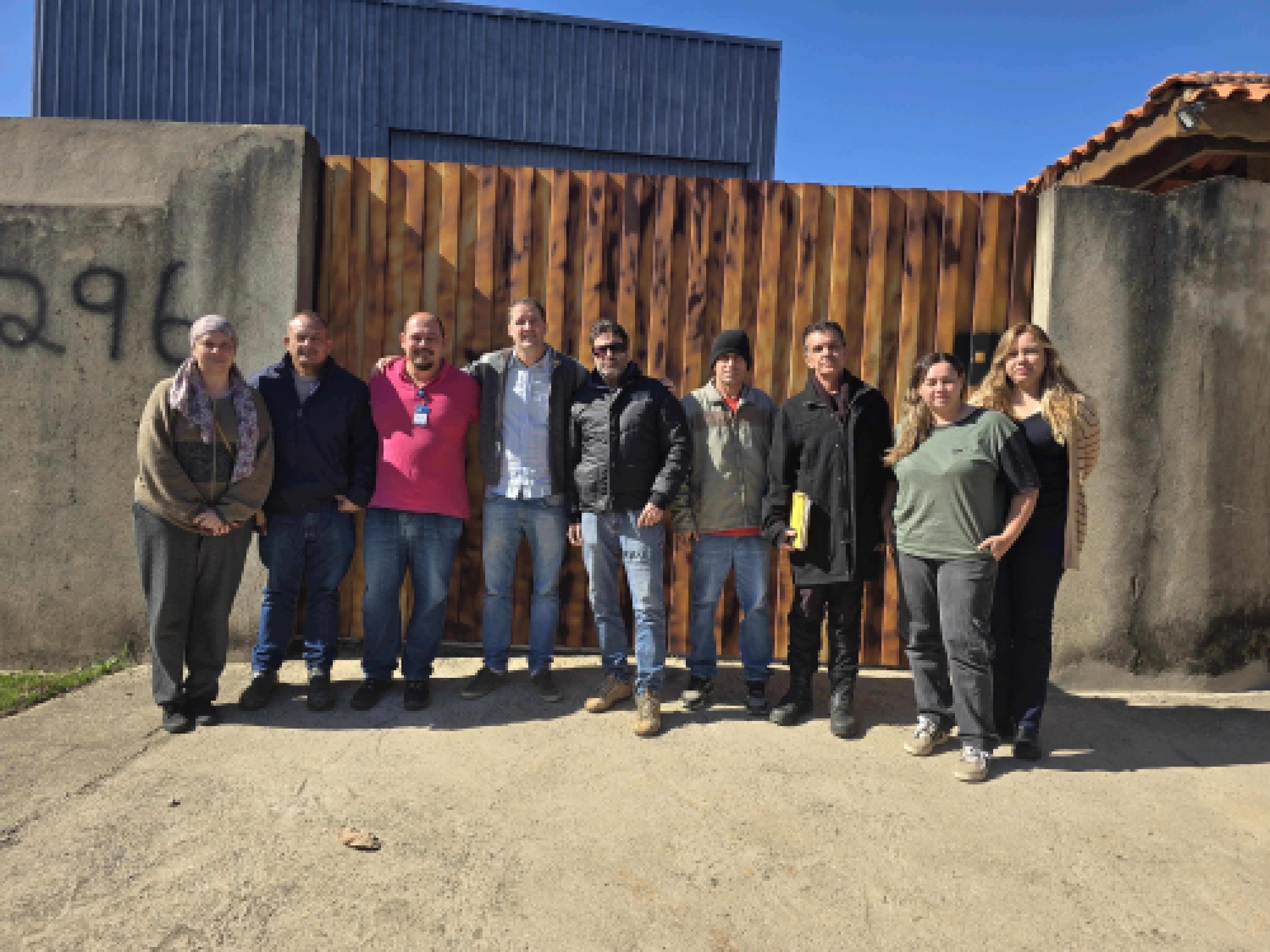 Raul Marcelo visita bairro Genebra para tratar de infraestrutura e preservação ambiental com moradores e funcionários do Saae