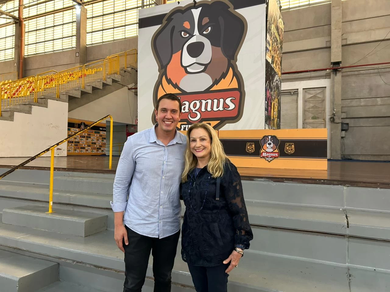 Caio Oliveira garante, com apoio de Maria Lucia Amary, R$ 100 mil para iluminação da Arena Sorocaba