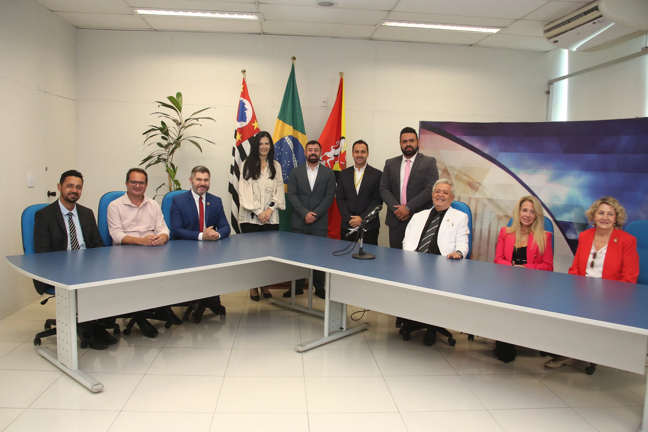 Plenarinho Hélio Teixeira Callado é inaugurado na Câmara Municipal de Sorocaba