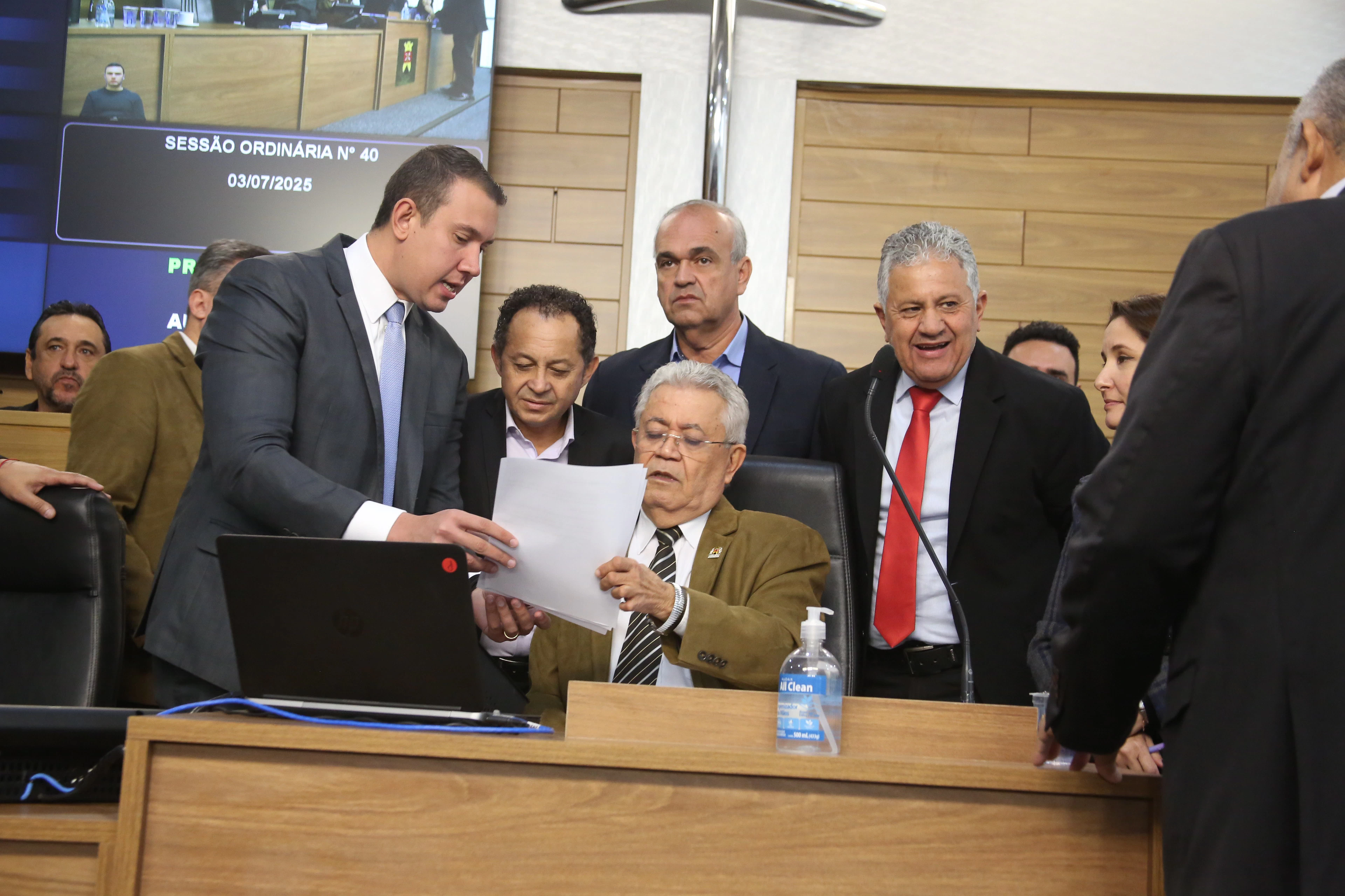 Pedido de abertura de processo de cassação de prefeito é rejeitado na Câmara de Sorocaba
