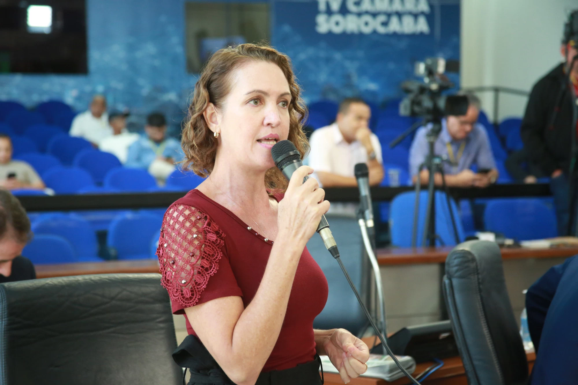 Projeto de Fernanda pela transparência de cargos comissionados na Prefeitura entra em discussão na Câmara de Sorocaba