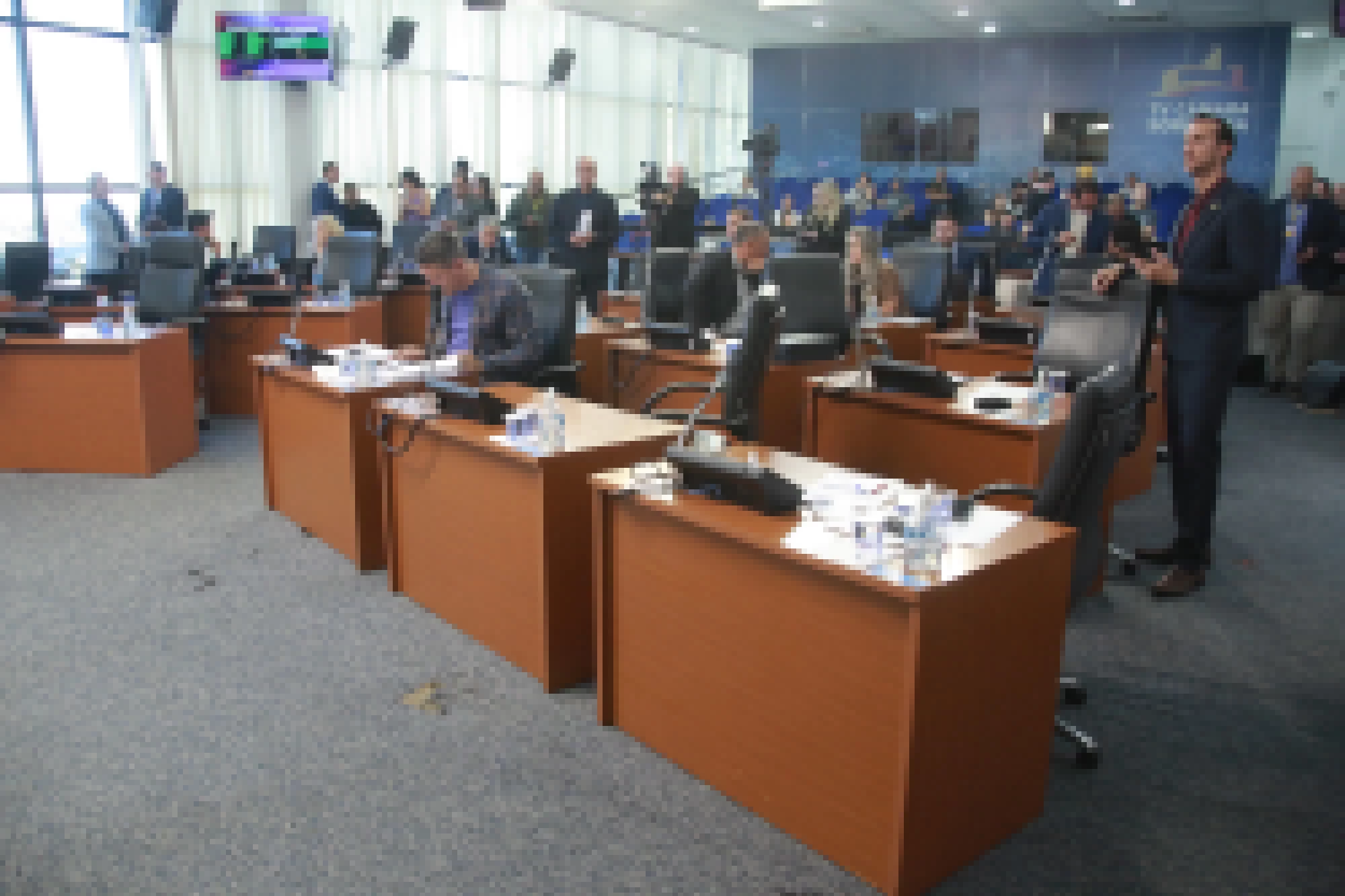 Parlamentares apresentam 73 indicações com demandas de dezenas de bairros de Sorocaba