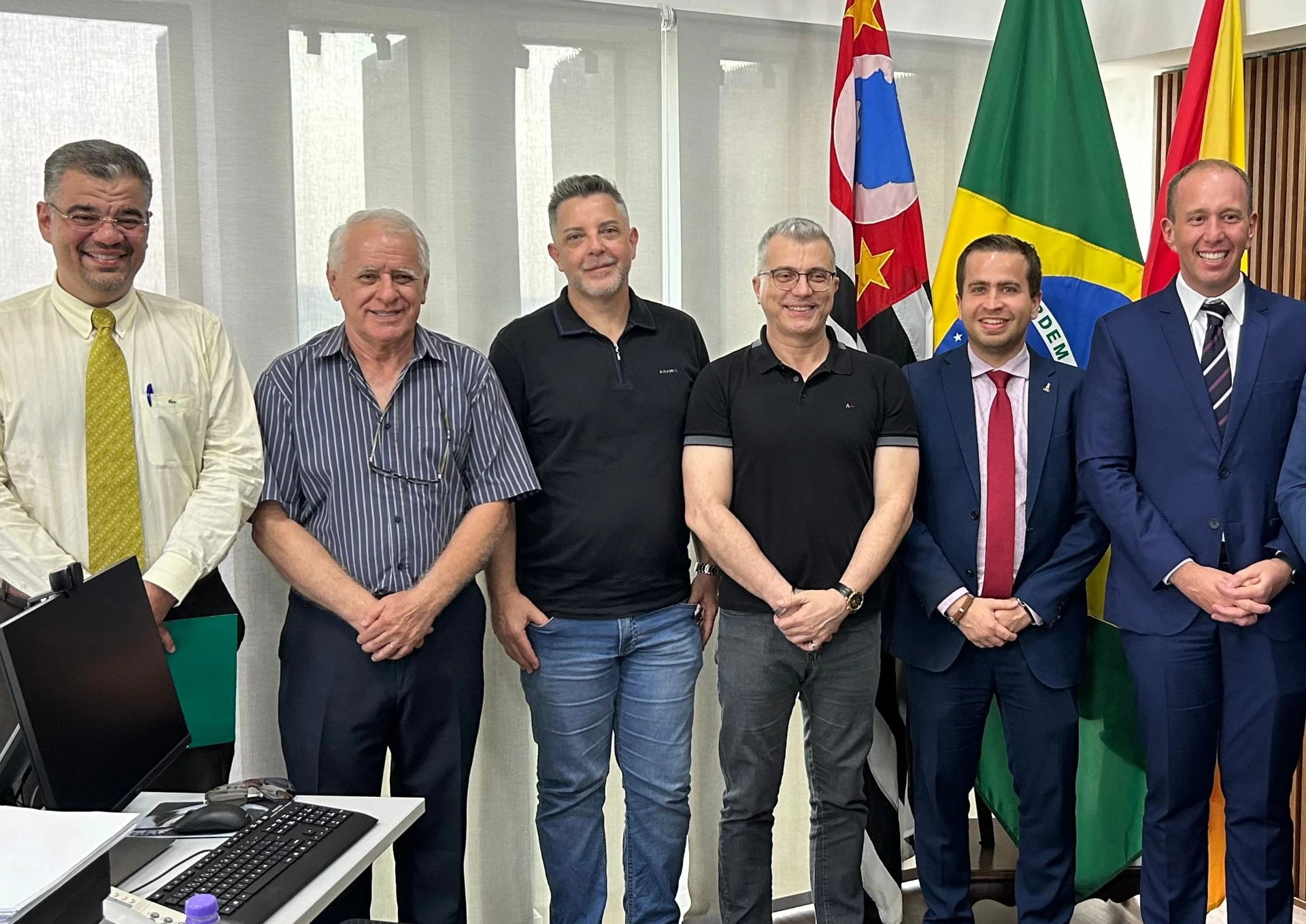 Ítalo Moreira comemora anúncio do primeiro curso superior de manutenção de aeronave em Sorocaba