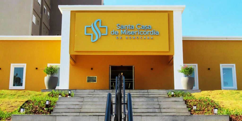 Santa Casa de Sorocaba precisa de doações de água de coco para pacientes com câncer