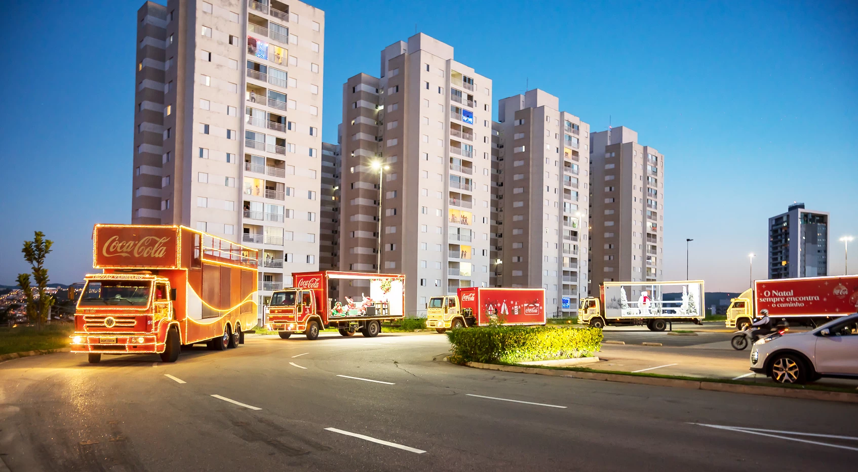 Caravana de Natal Coca-Cola ilumina 19 cidades da região de Sorocaba a partir de 28 de novembro