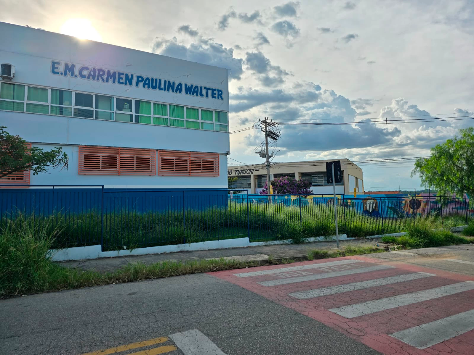 Raul Marcelo solicita roçagem, limpeza e manutenção em todas as unidades escolares da rede municipal de Sorocaba