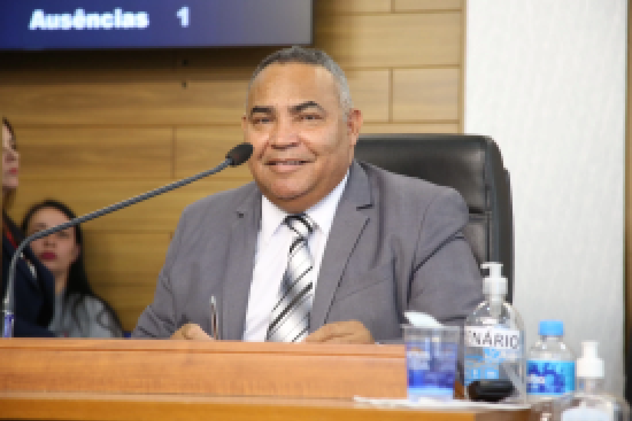 Presidente Cláudio Sorocaba confirma nova escola municipal no Piazza Di Roma