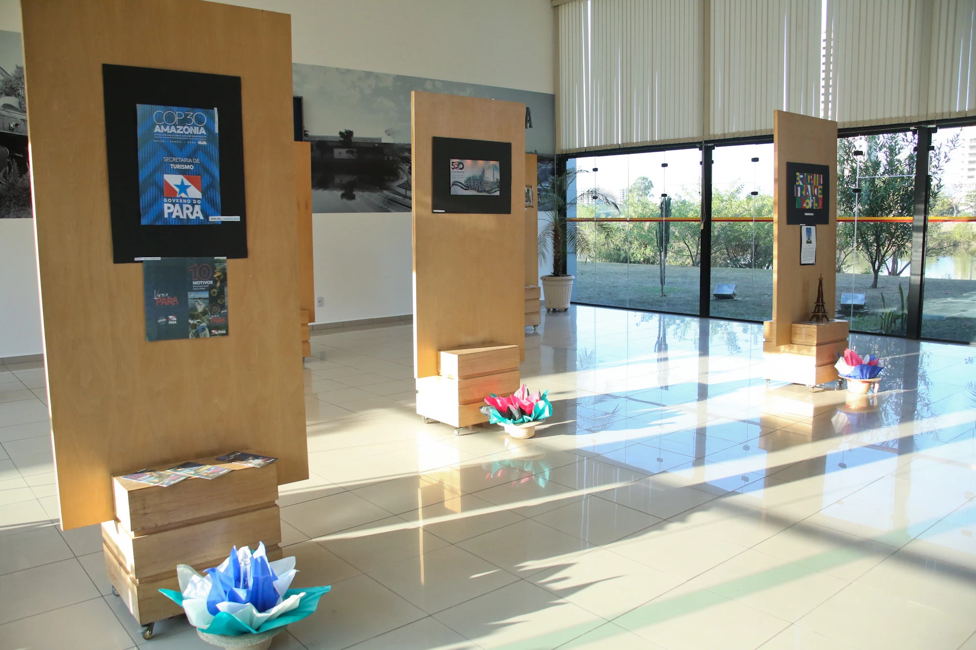 Câmara sedia exposição sobre turismo cultural internacional