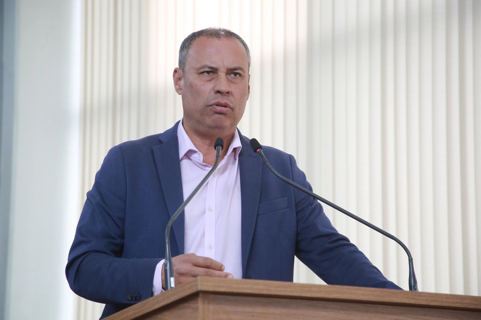 Lei publicada institui política de prevenção à violência contra educadores da rede pública