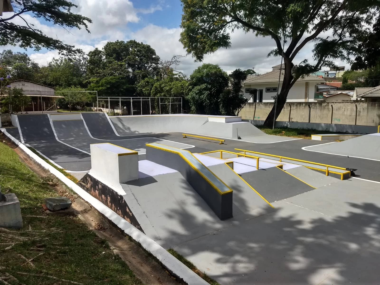 Totalmente revitalizada, pista de skate do Centro Esportivo “Dr. Pitico” será reaberta na próxima terça-feira (29)