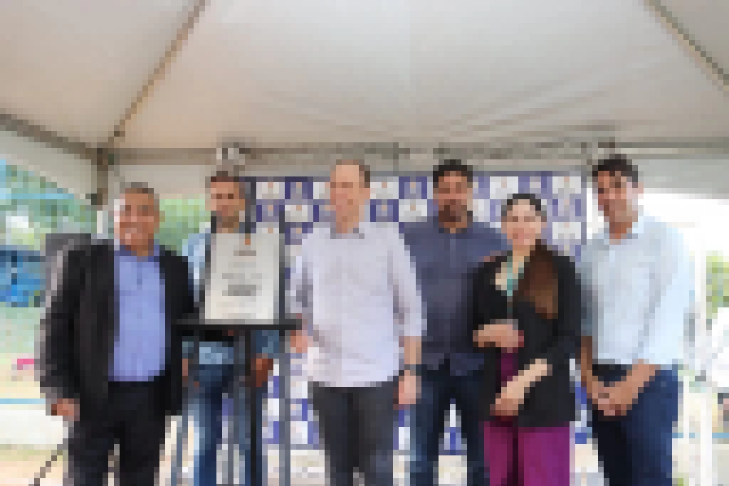 Prefeitura realiza entrega da nova área de lazer no Jardim Torino
