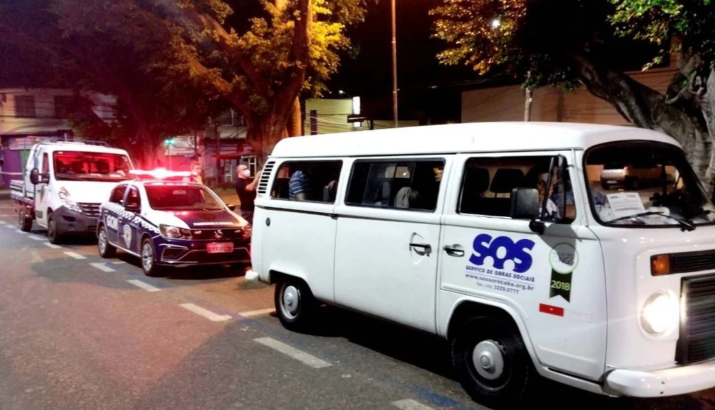 “HumanizAção” acolhe 31 pessoas em situação de rua ao longo desta terça-feira (14)
