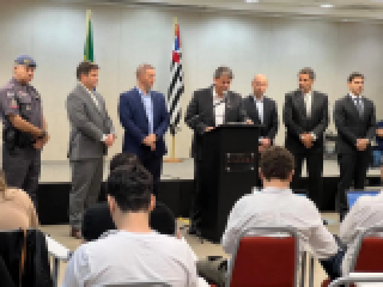 Tarcísio de Freitas anuncia Samuel Kinoshita como futuro secretário estadual da Fazenda e Planejamento e a nova cúpula da Segurança Pública do estado de São Paulo