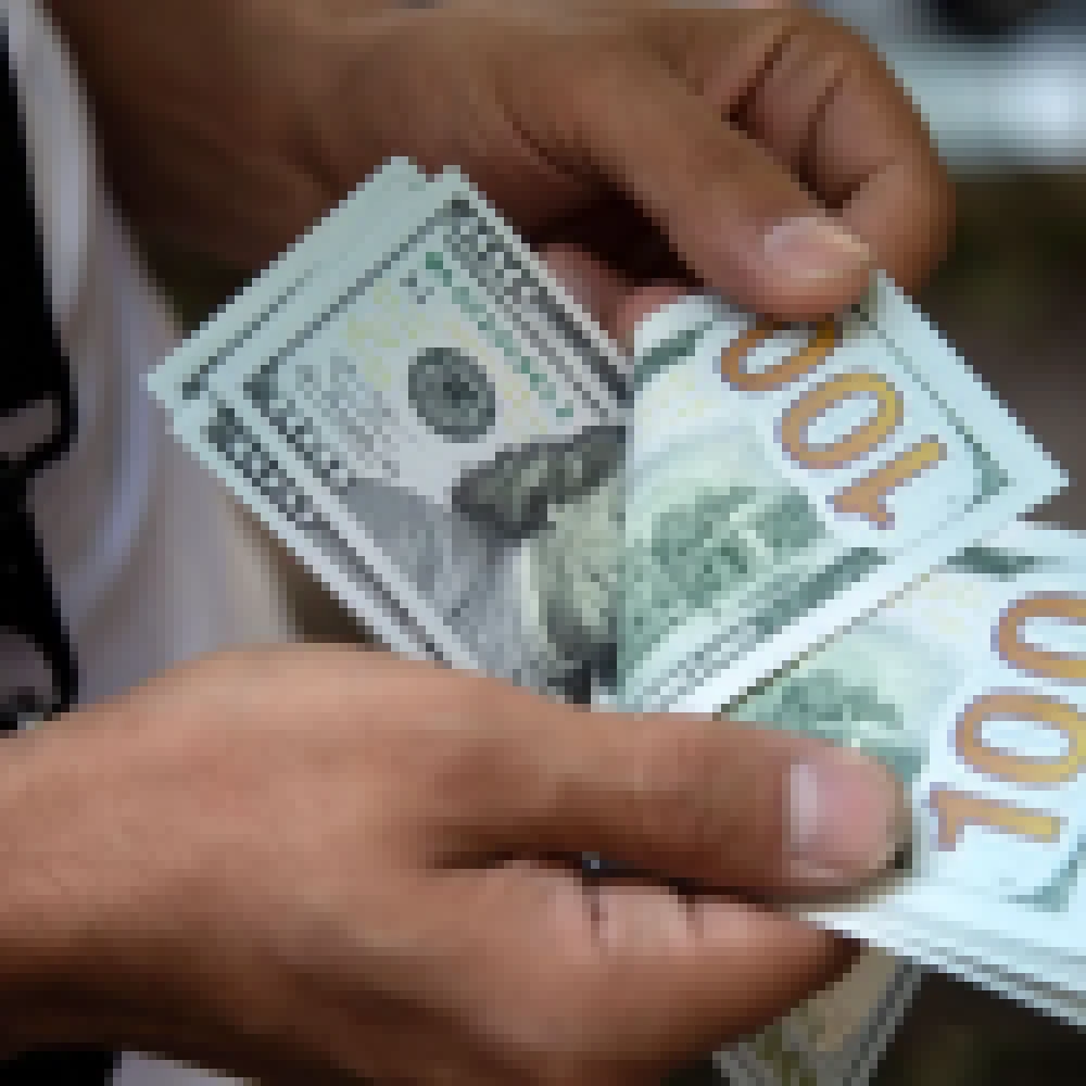 Dólar fecha em R$ 5,59, com queda de 0,22%