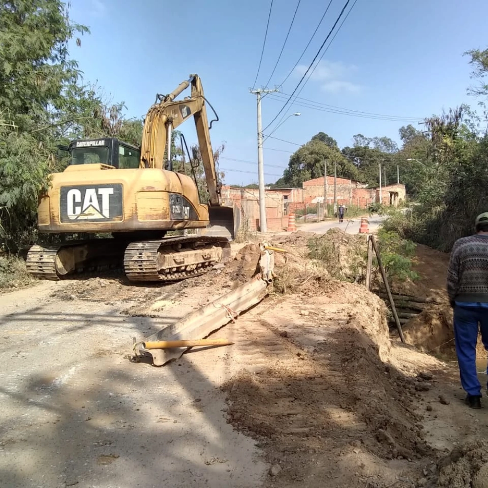 Estrada da Campininha recebe melhorias e reparos