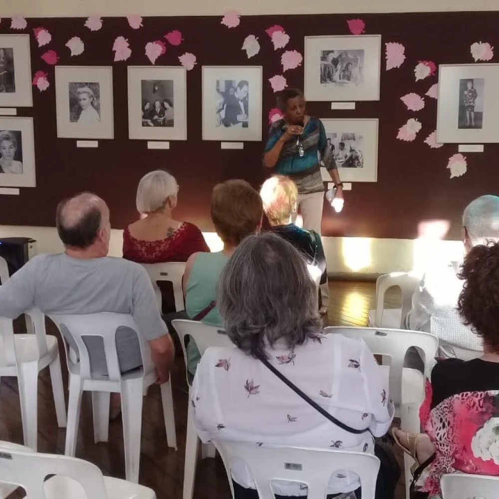 Exposição em homenagem à artista Landa Lopes já pode ser conferida na Biblioteca Infantil