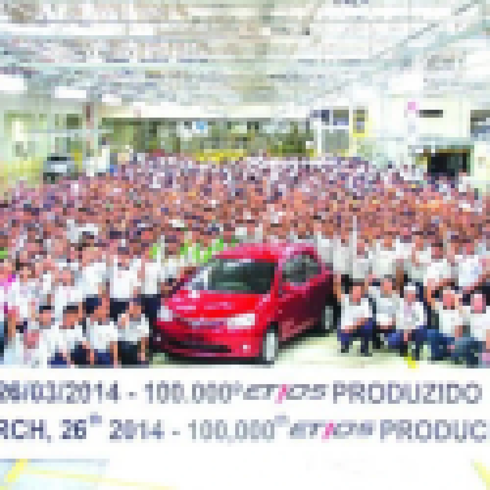 Fábrica da Toyota em Sorocaba atinge marca histórica com produção da unidade 100.000 do Etios