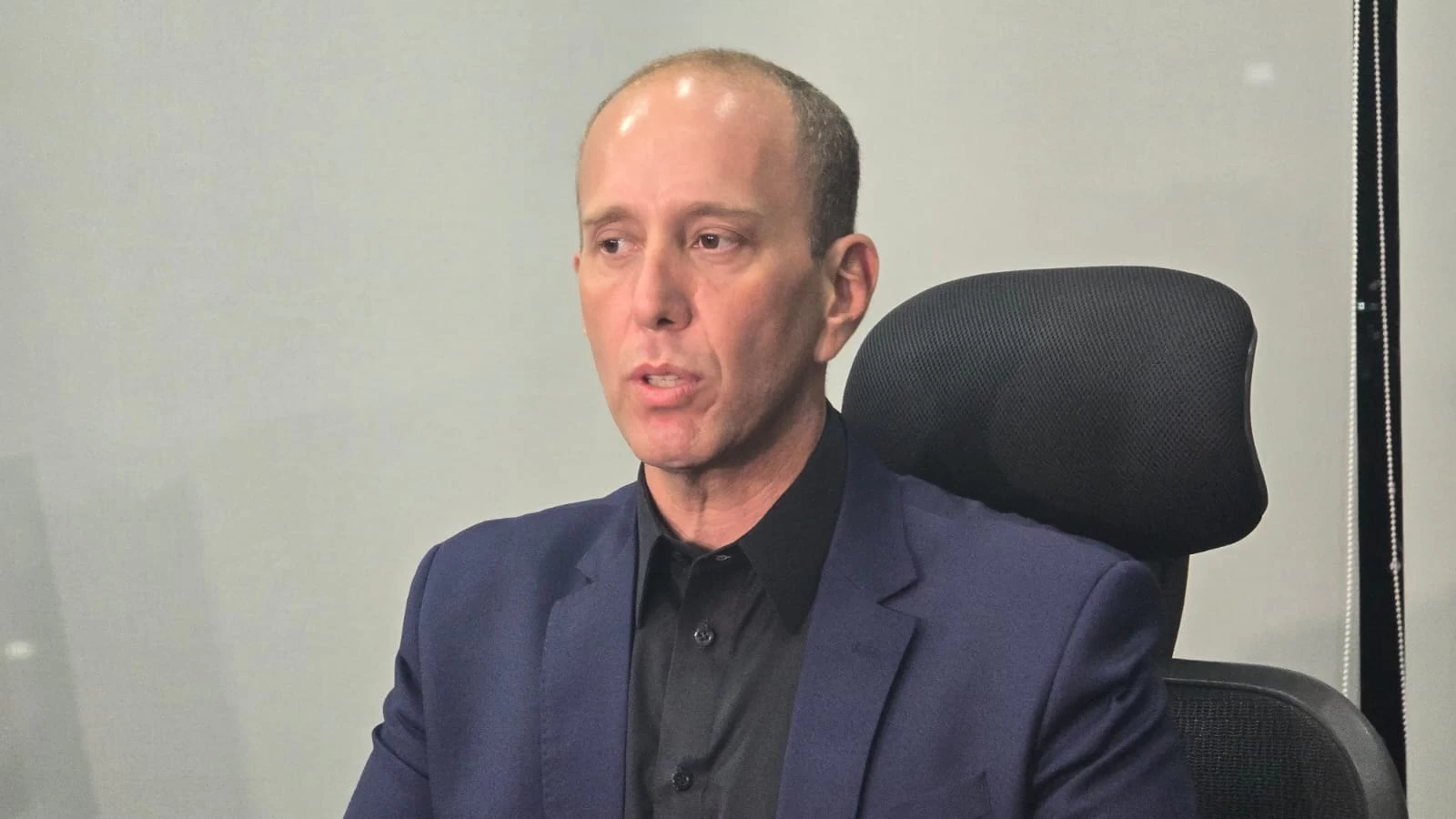 Advogado diz que Rodrigo Manga não vai renunciar e cumprirá mandato