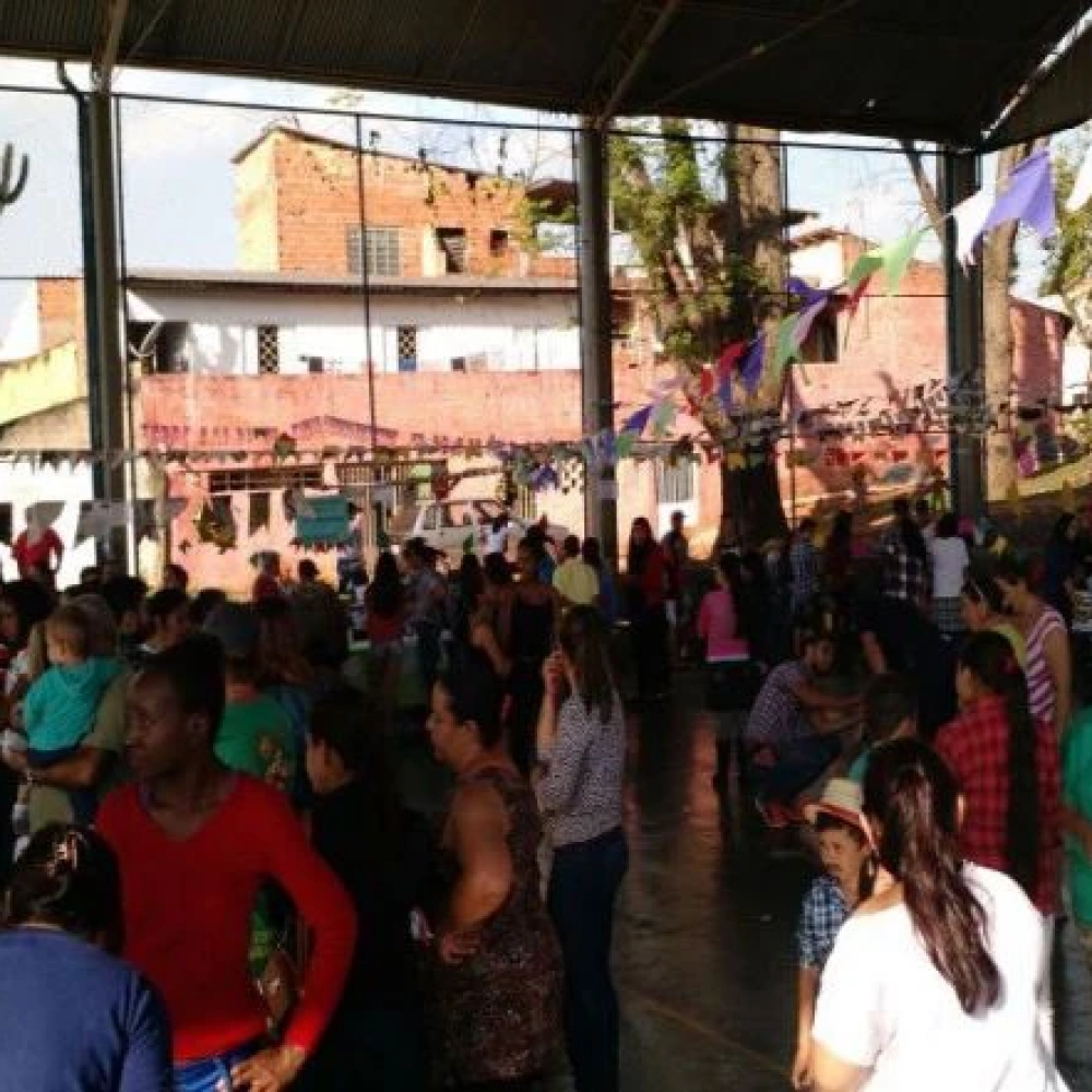 Festa junina reúne mais de 500 pessoas no Parque São Bento