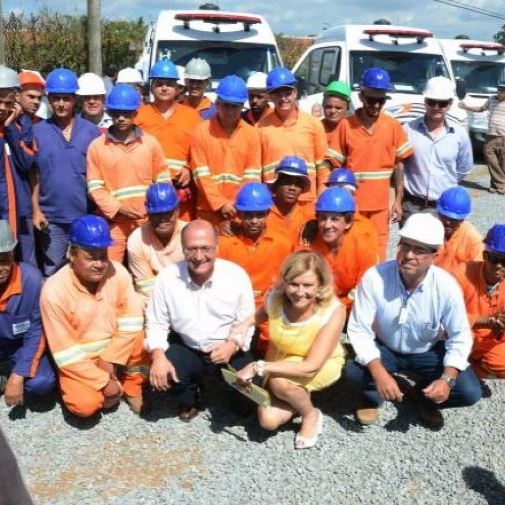 Governador dá início à duplicação da SP-264