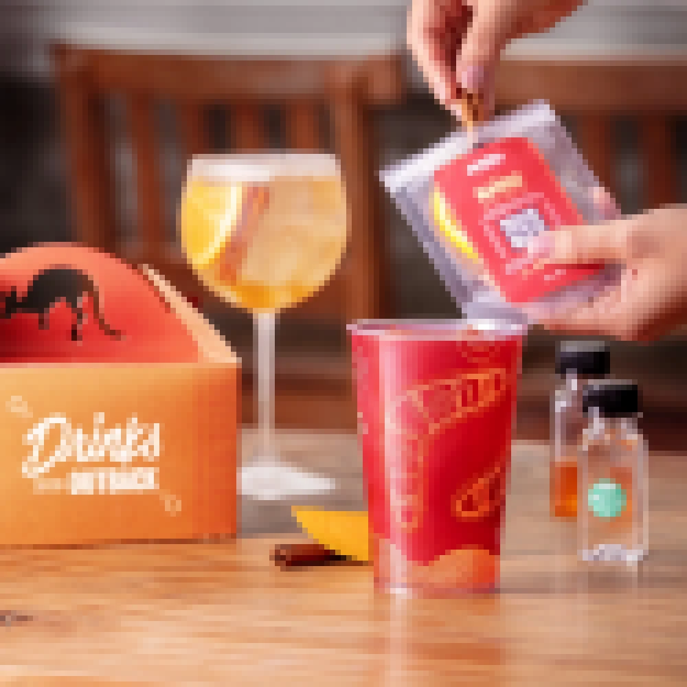 Outback lanÃ§a experiÃªncia Do It Yourself para que clientes faÃ§am drinks da marca em casa