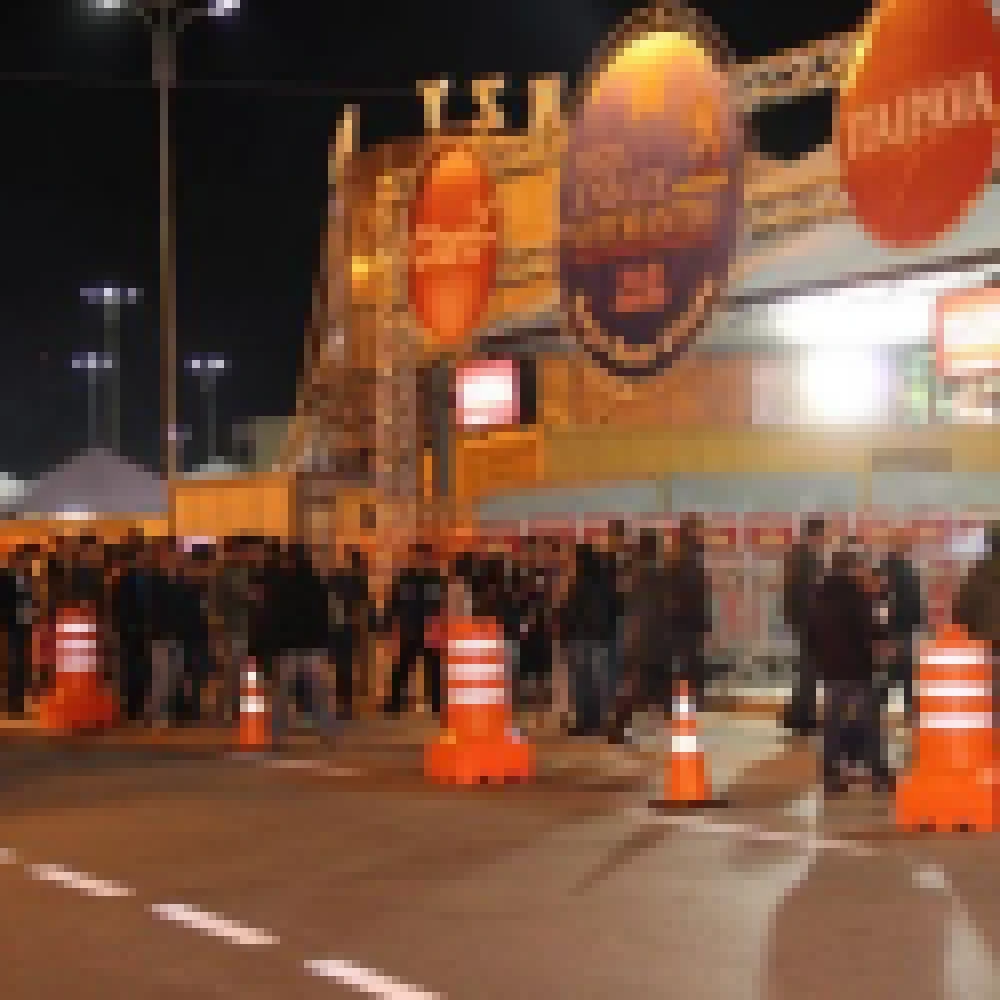 Veja imagens da noite de ontem, com show do CPM 22, na Festa Junina de Votorantim