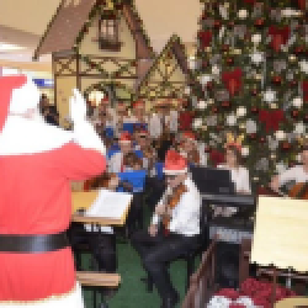 Chegada do Papai Noel inaugura decoraÃ§Ã£o de Natal no Shopping Cidade Sorocaba
