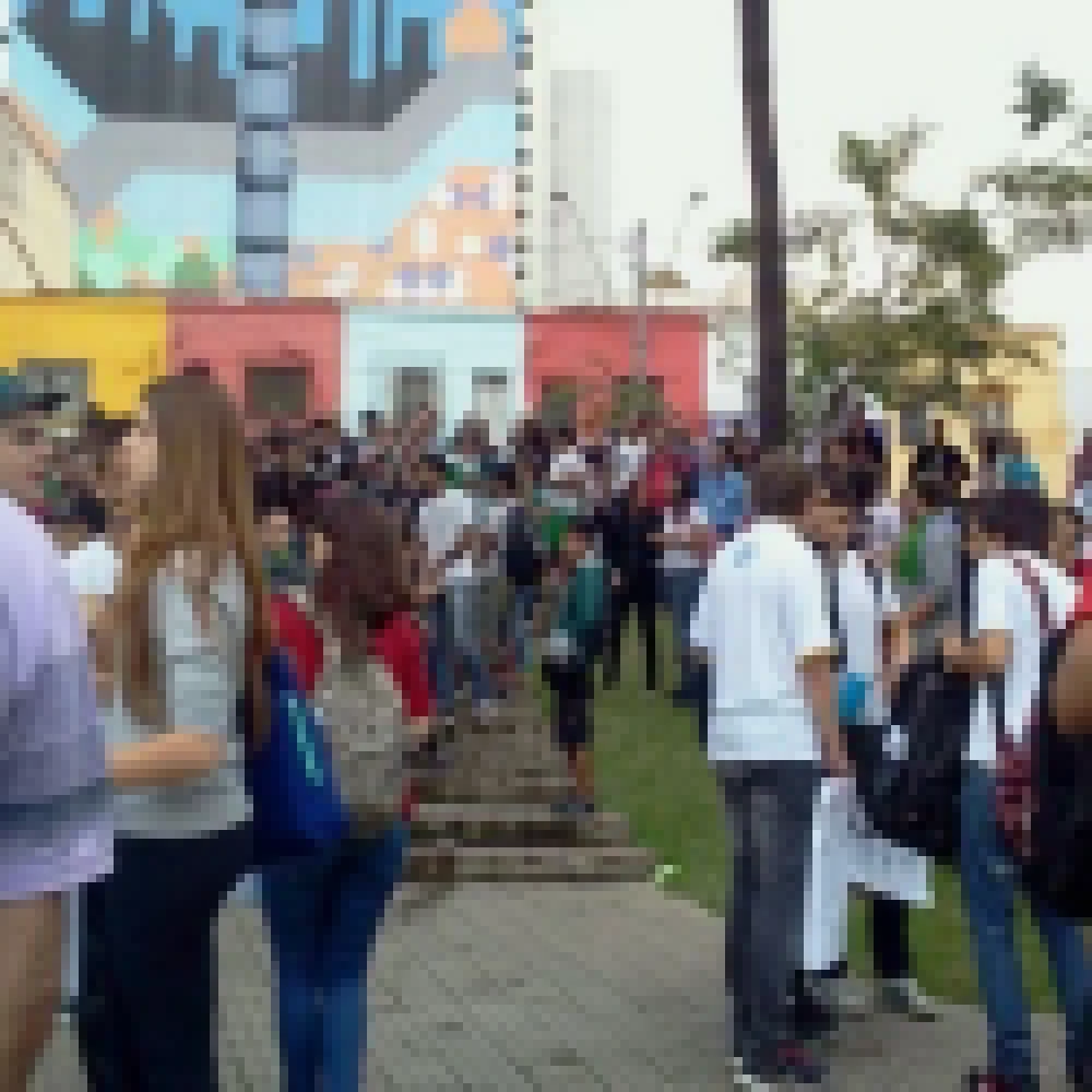 Acompanhe as imagens da ManifestaÃ§Ã£o que estÃ¡ ocorrendo hoje em Sorocaba