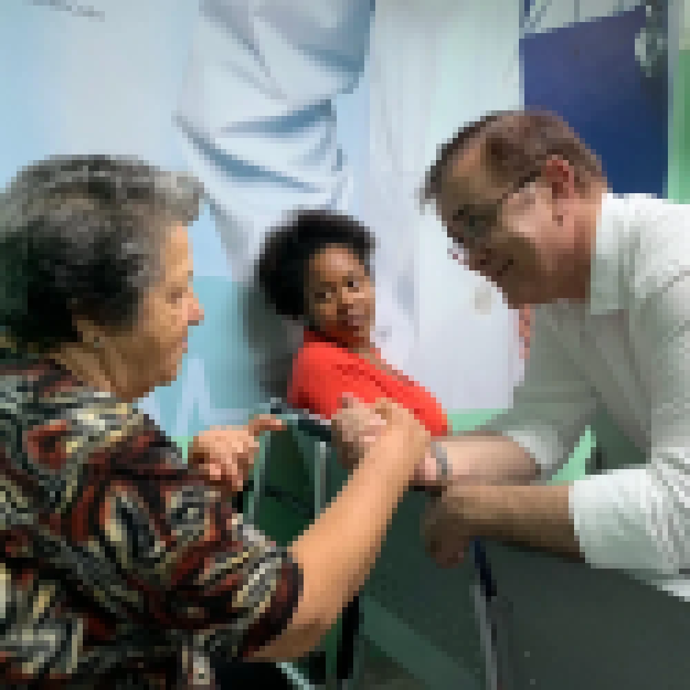 Prefeitura de Sorocaba celebra lanÃ§amento oficial da gestÃ£o compartilhada nas UPHs Oeste e Norte