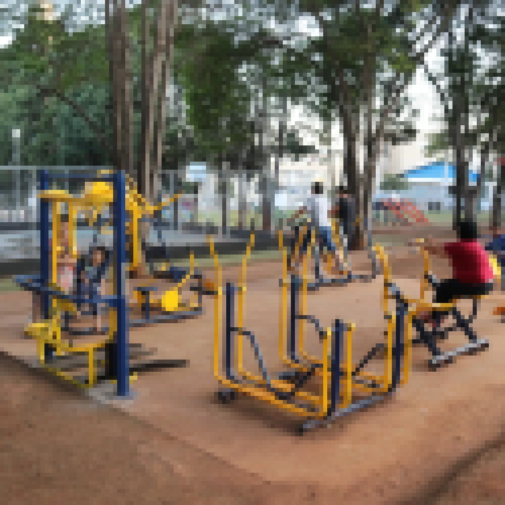 Prefeitura entrega melhorias da PraÃ§a â€œCapitÃ£o Jaime Machado da Silvaâ€� no CarandÃ¡
