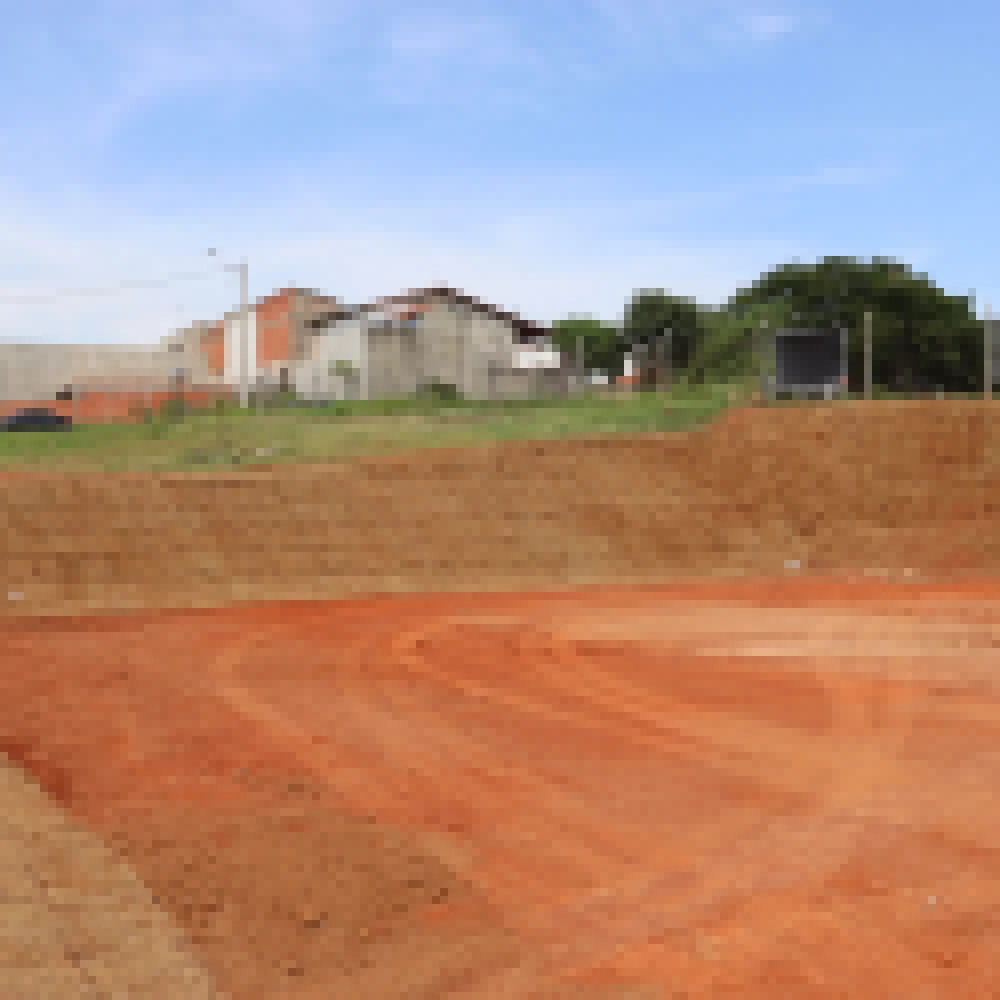 Prefeitura inicia construÃ§Ã£o de Ã¡rea de lazer no Jardim Nathalia