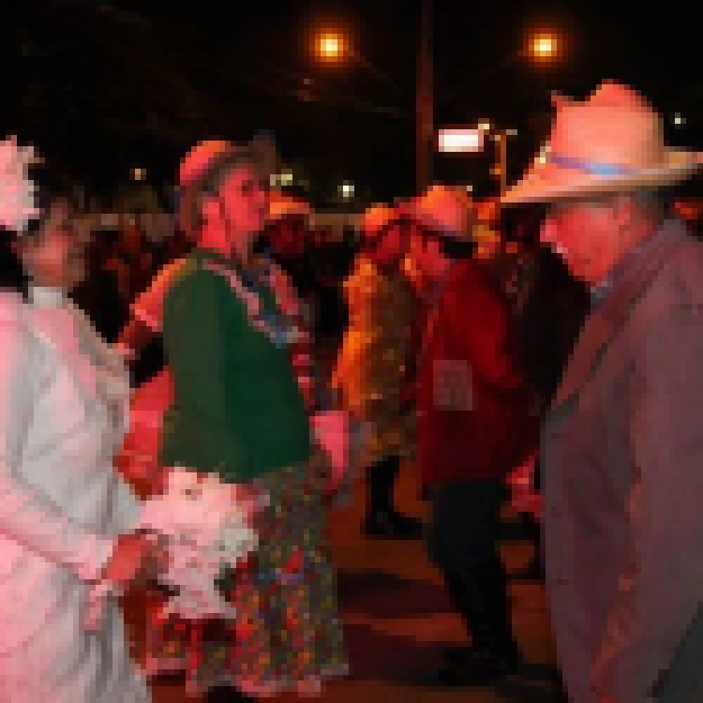 Veja imagens da noite de ontem, com show do CPM 22, na Festa Junina de Votorantim