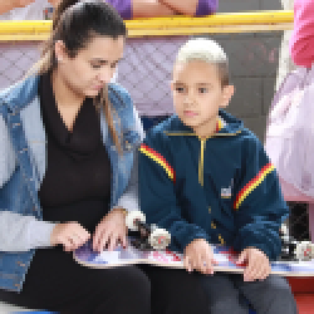 Alunos da rede pÃºblica municipal tÃªm aula inaugural de skate pelo projeto â€œEu Pratico Esporte Educacional Escolarâ€�