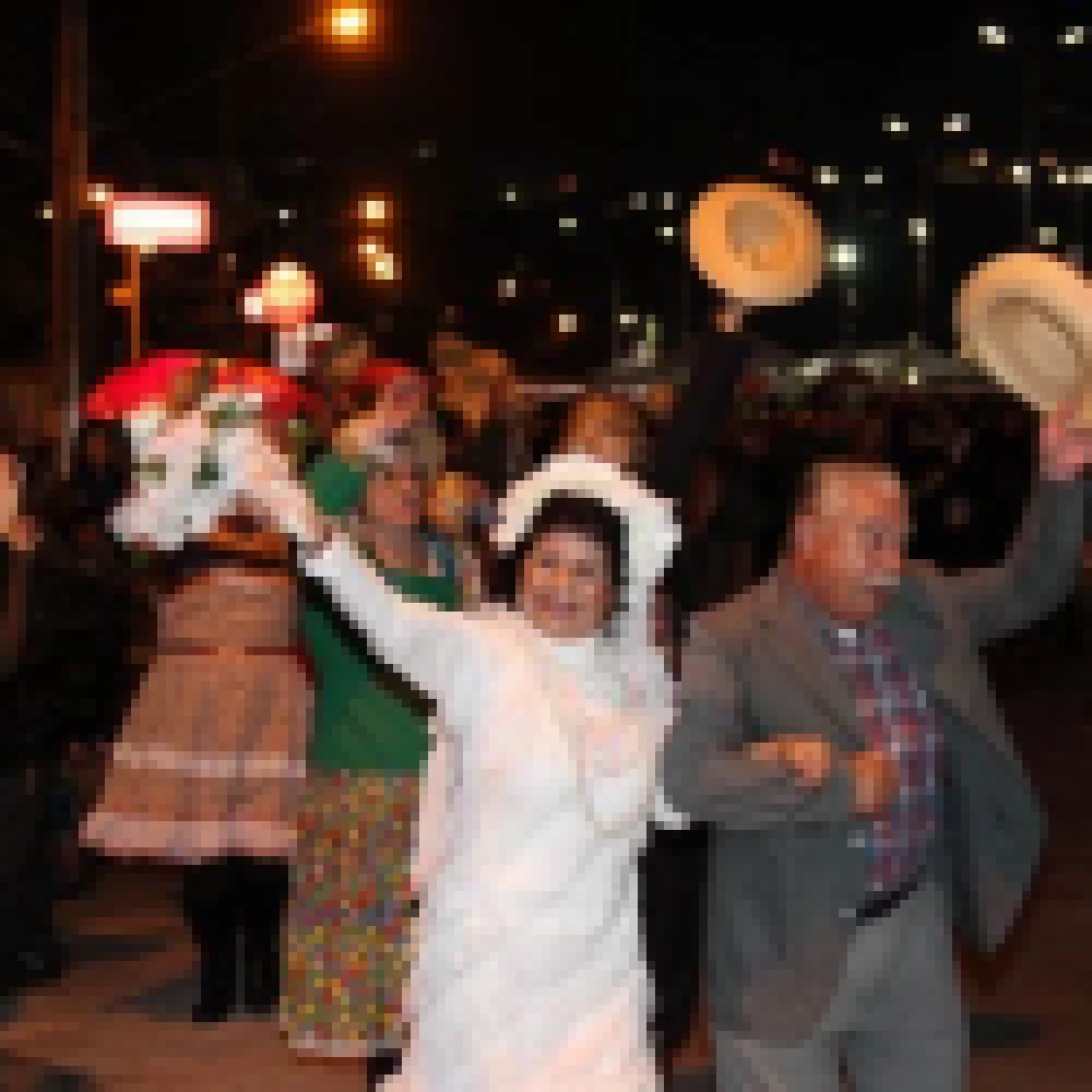 Veja imagens da noite de ontem, com show do CPM 22, na Festa Junina de Votorantim