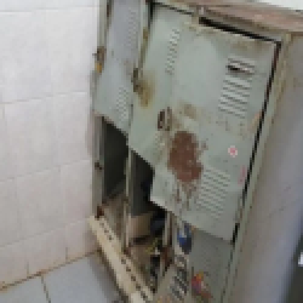 VigilÃ¢ncia SanitÃ¡ria interdita padaria por risco Ã  saÃºde pÃºblica