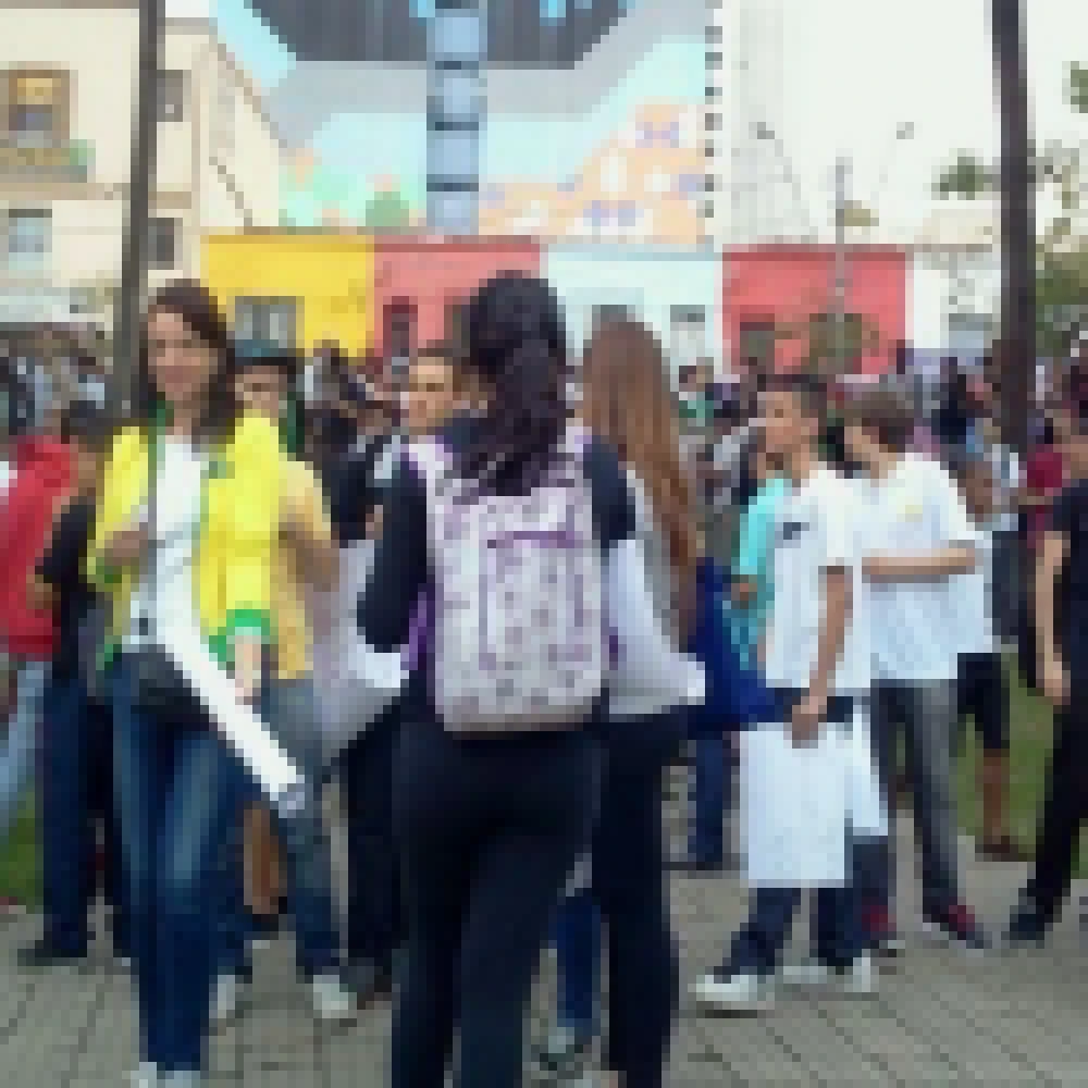 Acompanhe as imagens da ManifestaÃ§Ã£o que estÃ¡ ocorrendo hoje em Sorocaba