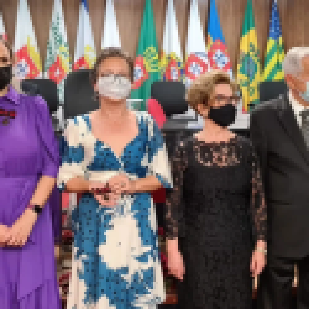 Primeira-dama e presidente do Fundo Social de Solidariedade de Sorocaba recebe medalha de mÃ©rito â€œAna Terraâ€� do IHGGS