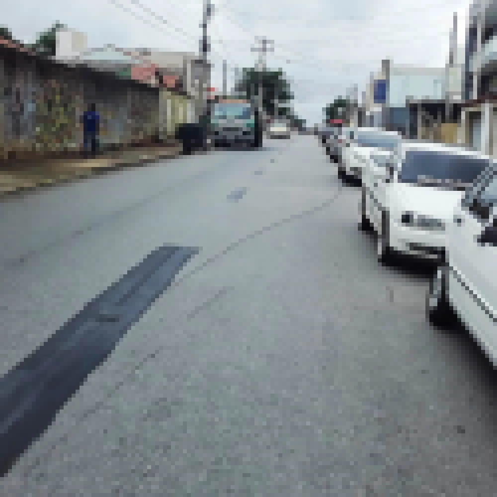 Trecho de rua no Ã‰den passa a ter sentido Ãºnico de trÃ¢nsito
