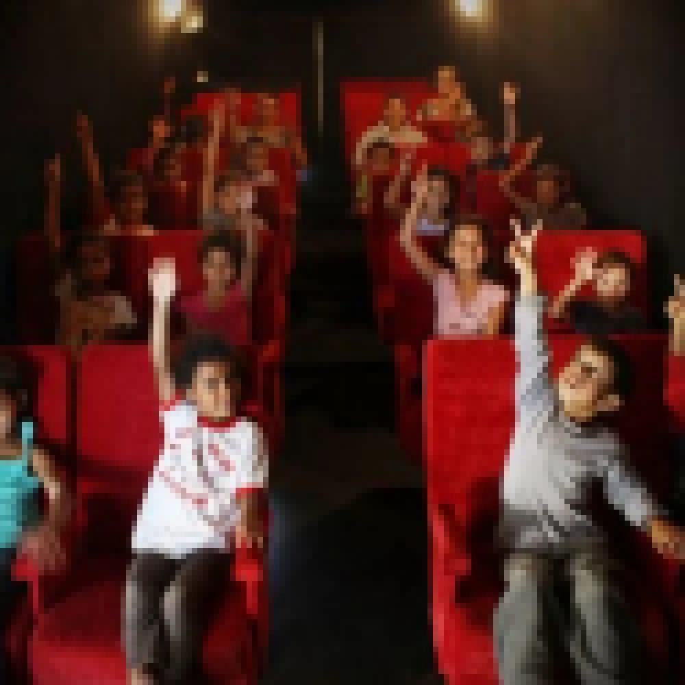 Sorocaba tem cinema gratuito pelo Projeto â€˜CinemÃ³vel Carrefourâ€™