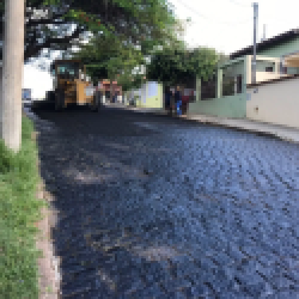 Ruas no Jardim Bandeirantes e na Vila Haro recebem recapeamento asfÃ¡ltico