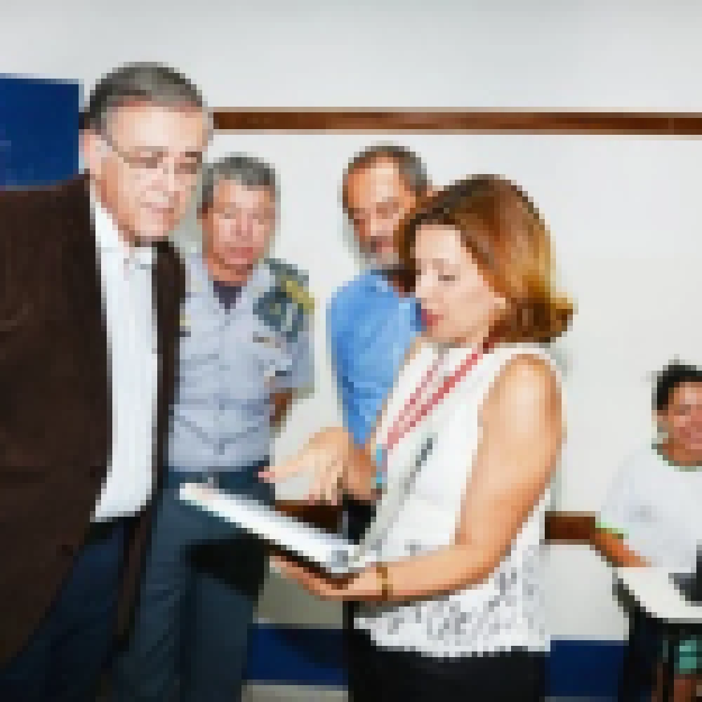 Prefeito JosÃ© Crespo visita ColÃ©gio da PolÃ­cia Militar de Sorocaba