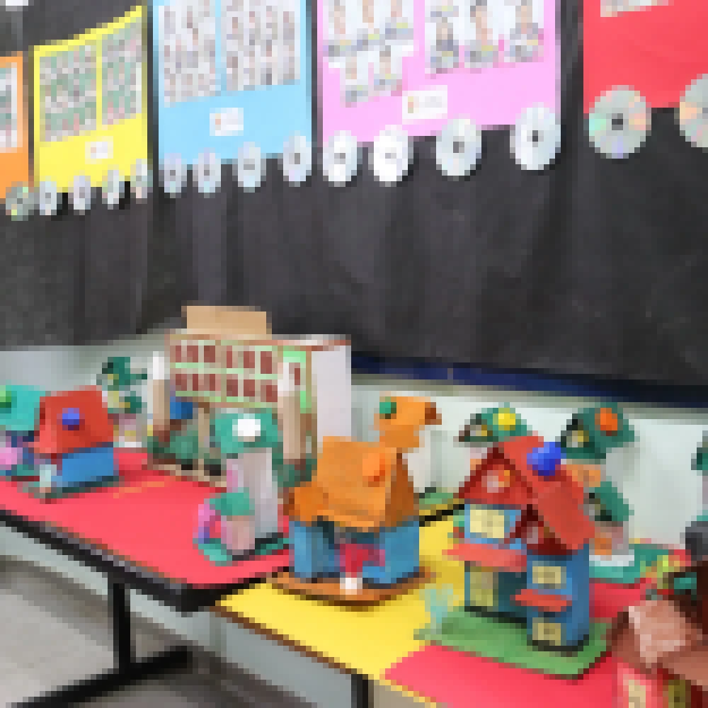Rede municipal de ensino realiza exposiÃ§Ãµes de trabalhos dos alunos em alusÃ£o aos 368 anos de Sorocaba