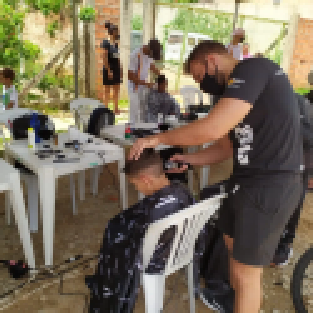 Comunidade Fazendinha recebe aÃ§Ãµes sociais do â€œPrefeitura de bairro em bairroâ€� neste sÃ¡bado (20)