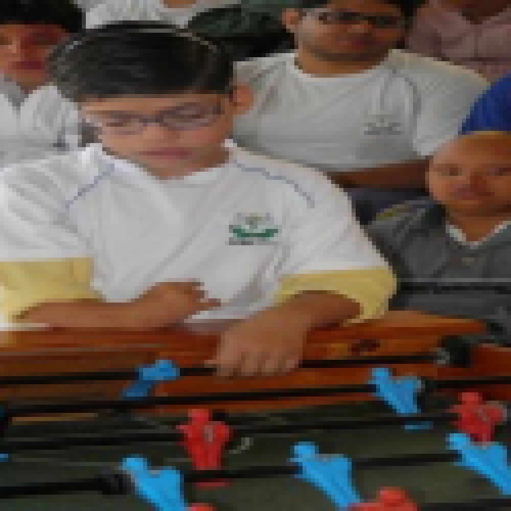 Torneio de pebolim na APAE Sorocaba