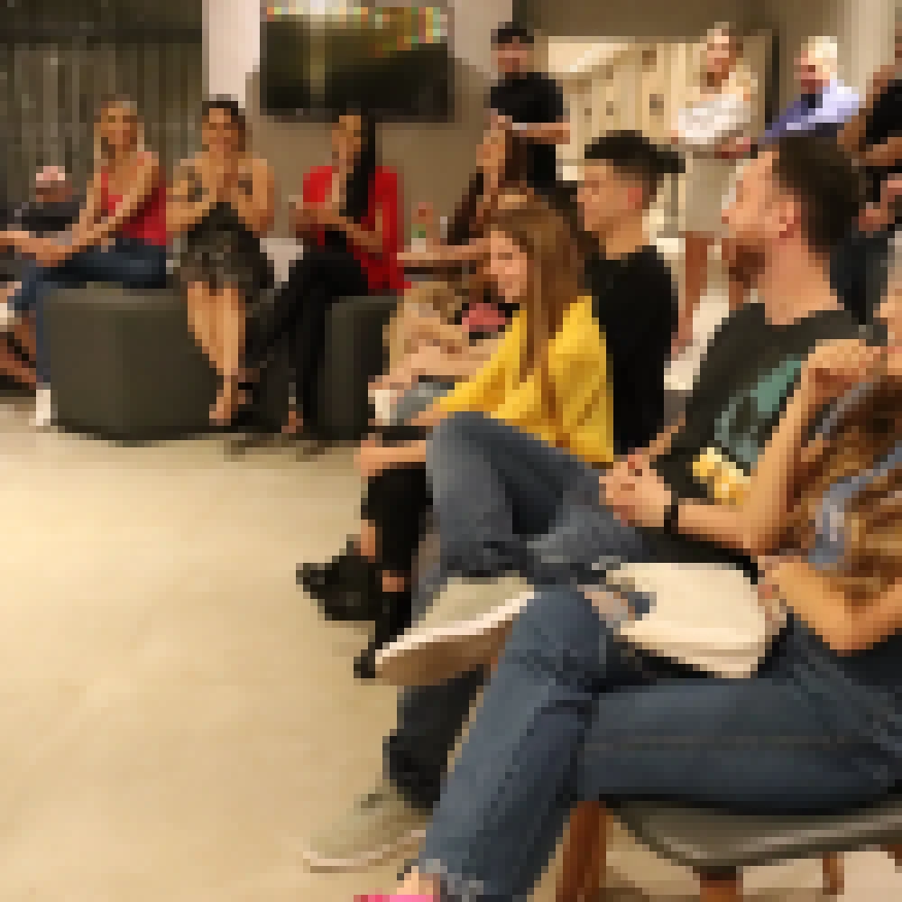 Prefeitura planeja aÃ§Ãµes de comunicaÃ§Ã£o em conjunto com jovens influenciadores