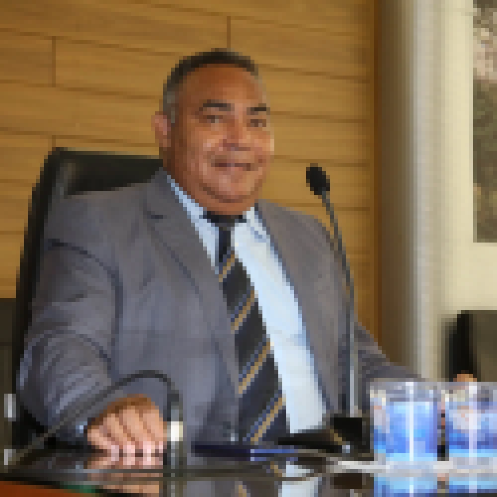 Publicada lei que homenageia o geÃ³grafo Milton Santos