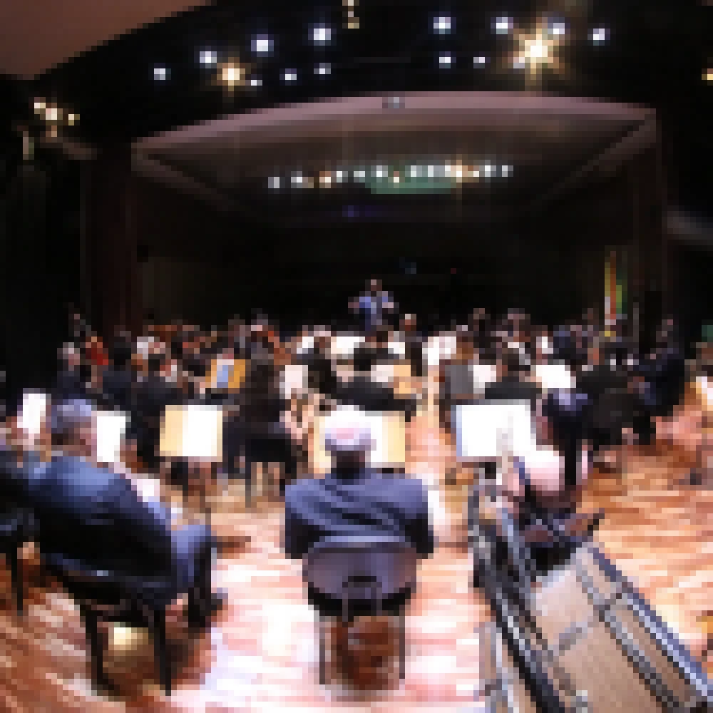 Orquestra FilarmÃ´nica Jovem de Sorocaba se apresenta com Corais no sÃ¡bado em Votorantim e domingo na Fundec