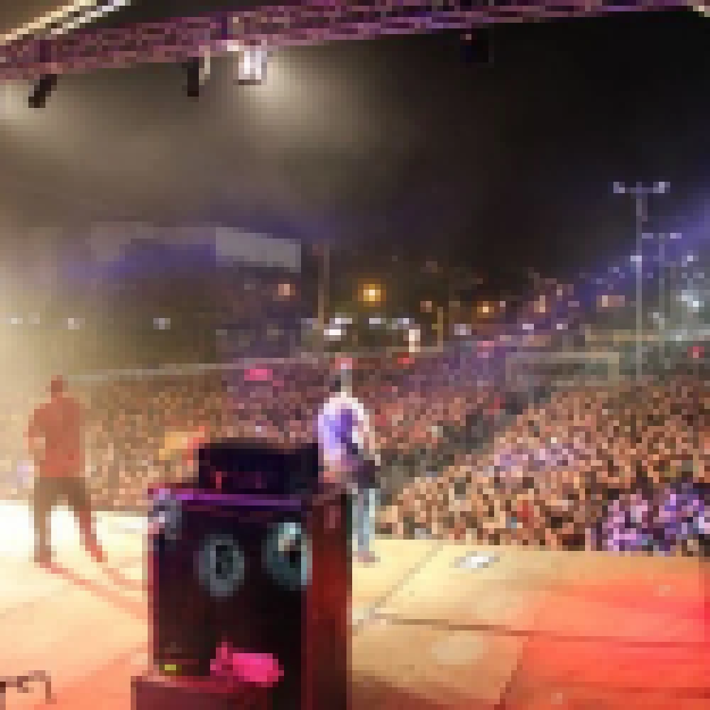 Veja imagens da noite de ontem, com show do CPM 22, na Festa Junina de Votorantim