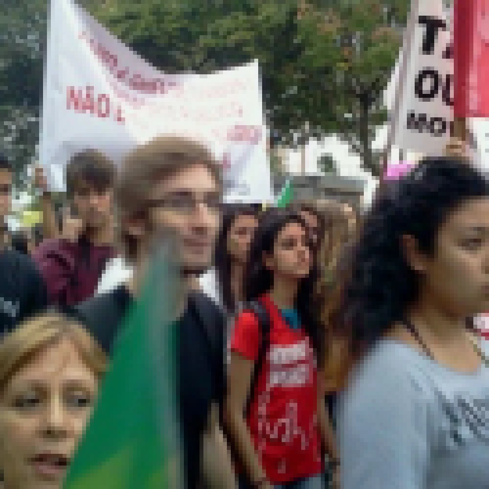 Acompanhe as imagens da ManifestaÃ§Ã£o que estÃ¡ ocorrendo hoje em Sorocaba