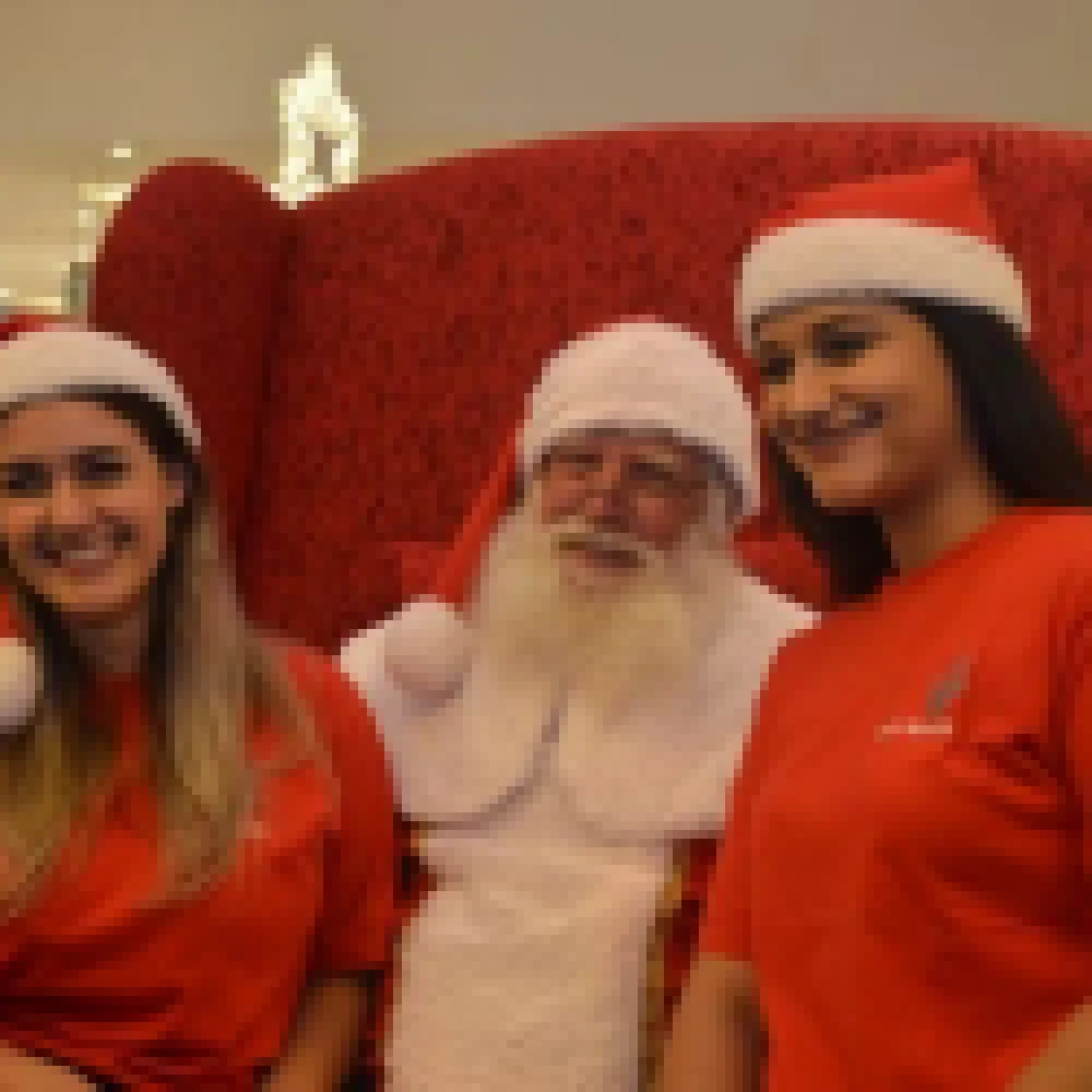 Chegada do Papai Noel inaugura decoraÃ§Ã£o de Natal no Shopping Cidade Sorocaba